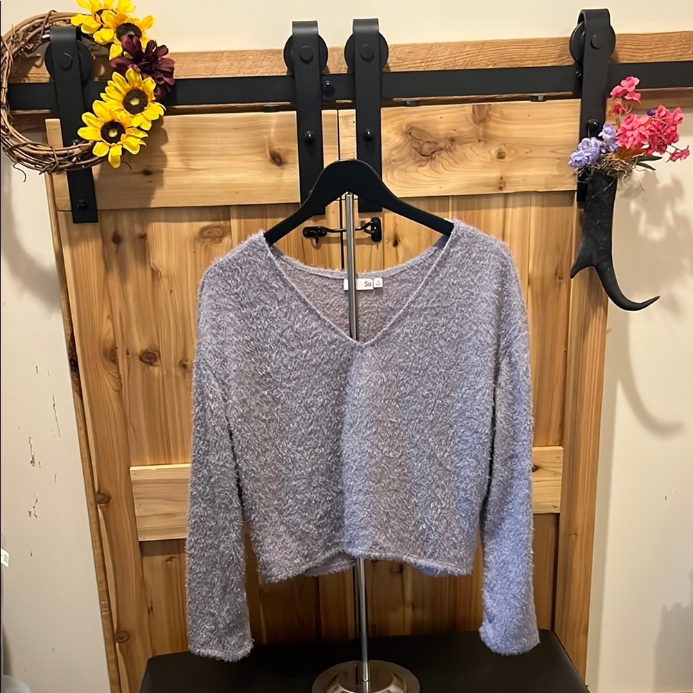 SO Women's V-Neck Sweater - Light Purple